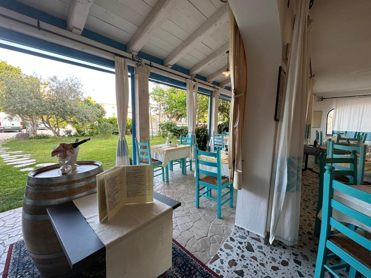 Hotel S'Ortale Con Parcheggio Interno E Ristorante All'Aperto 奥罗塞伊 外观 照片
