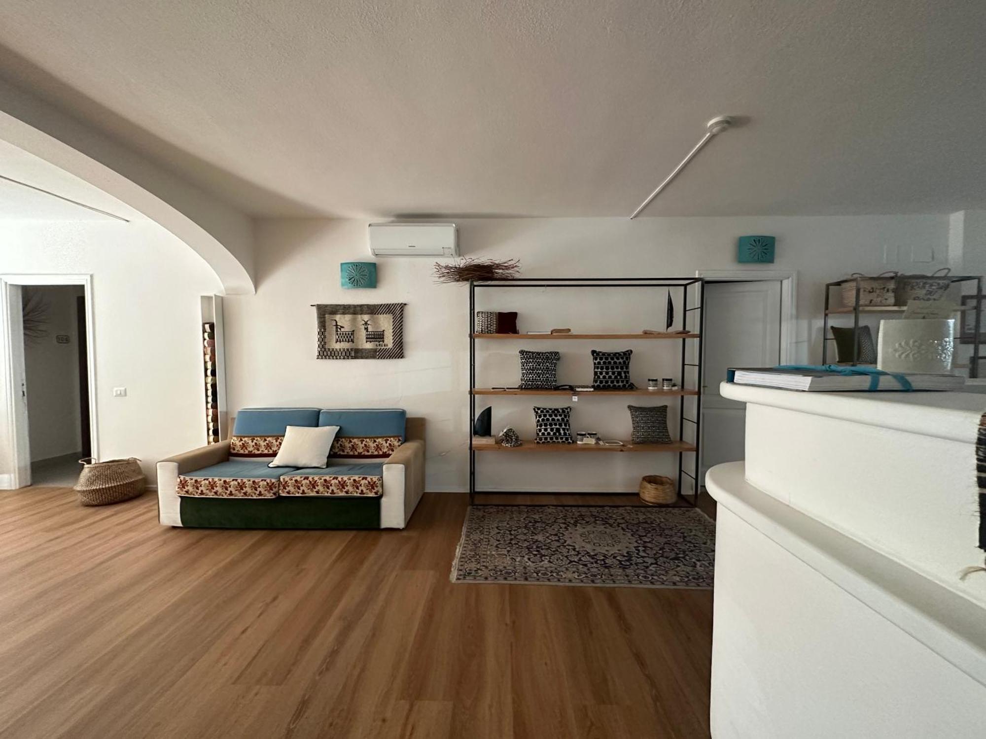Hotel S'Ortale Con Parcheggio Interno E Ristorante All'Aperto 奥罗塞伊 外观 照片