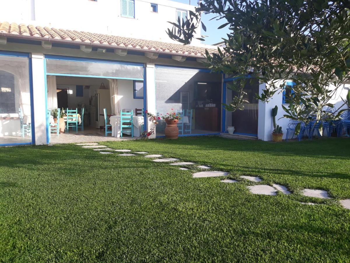 Hotel S'Ortale Con Parcheggio Interno E Ristorante All'Aperto 奥罗塞伊 外观 照片